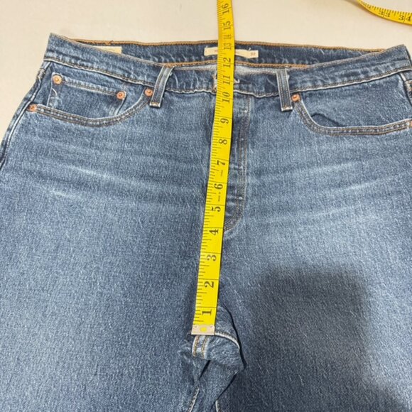 LEVI'S Wedgie Straight Button Fly Jeans - Picture 13 of 15